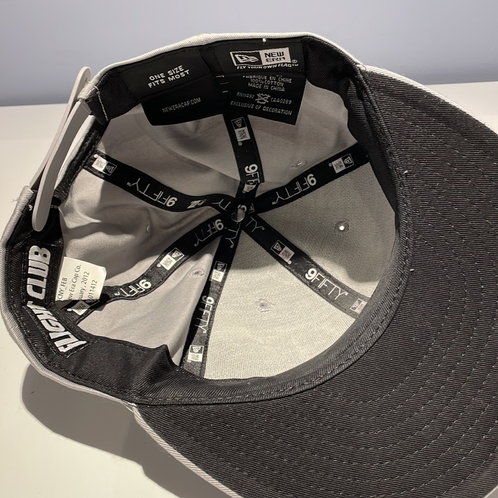 New Era Flight Club SnapBack. NWT. View 3